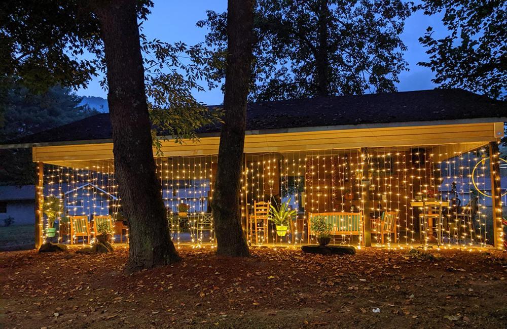 Meadowlark Motel With Restaurant & Bar Maggie Valley Exterior foto