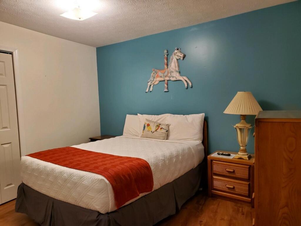 Meadowlark Motel With Restaurant & Bar Maggie Valley Exterior foto